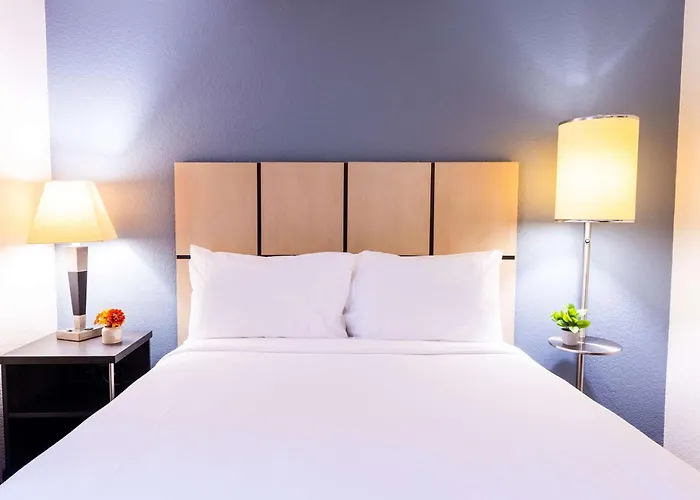Sonesta Simply Suites