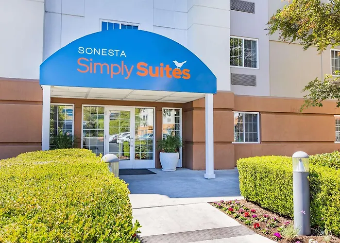 Sonesta Simply Suites
