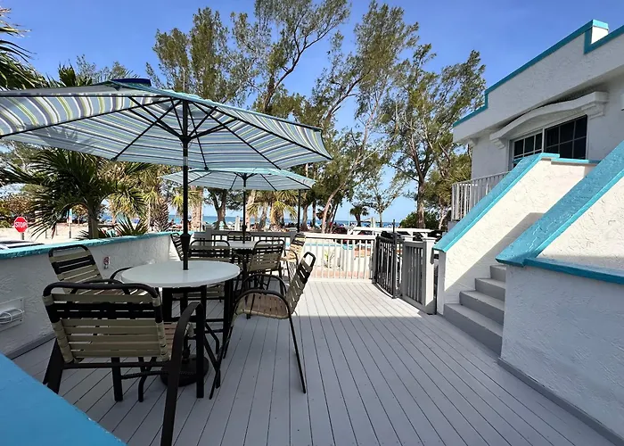 Alamanda Villas On