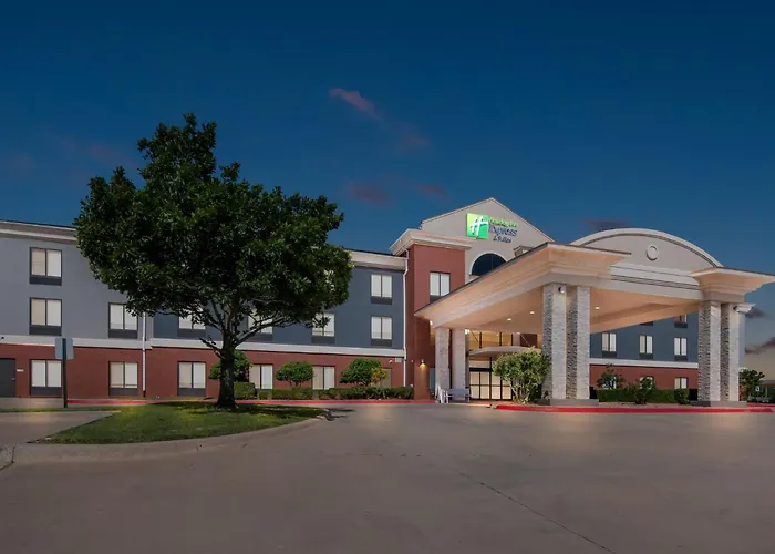 Holiday Inn Express & Suites By Ihg