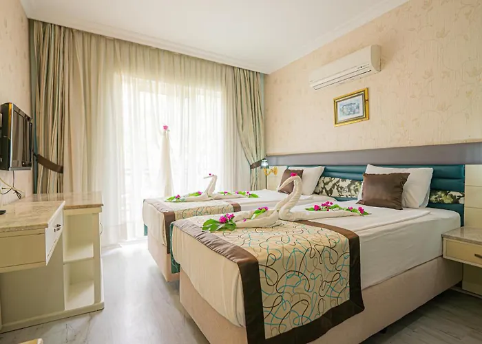 Rıos Beach Hotel