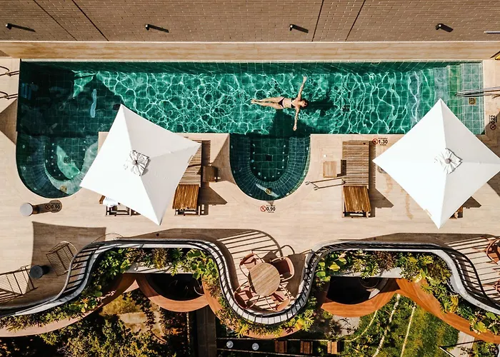 Heiss Hotel By Jalo
