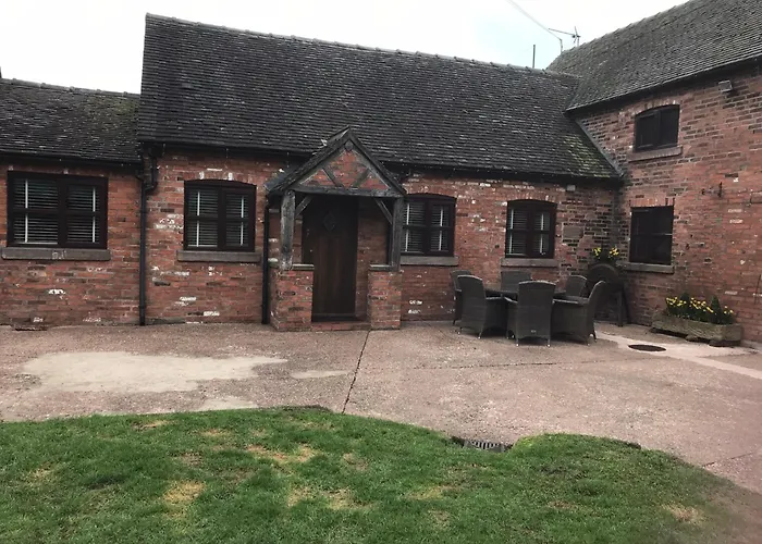 Domvilles Farm Self Catering Courtyard Stable