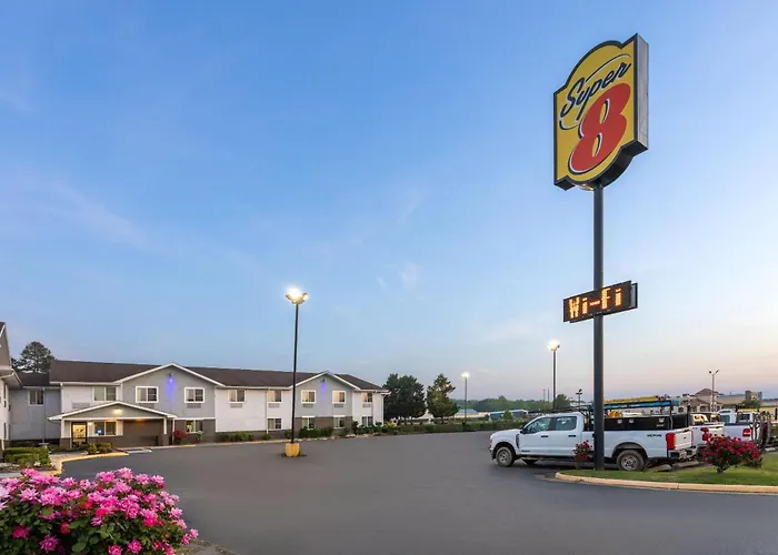 Super 8 By Wyndham South Boston Va