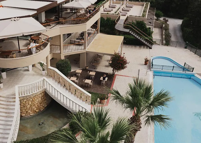 Gerakas Belvedere Hotel & Spa Vasilikí