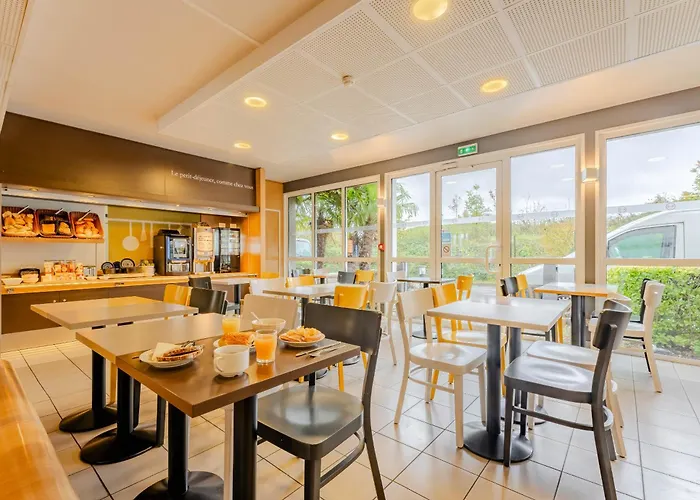 B&B Hotel Valenciennes Marly Marly 