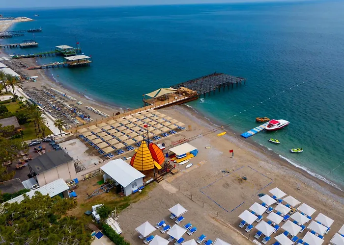Rıos Beach Hotel