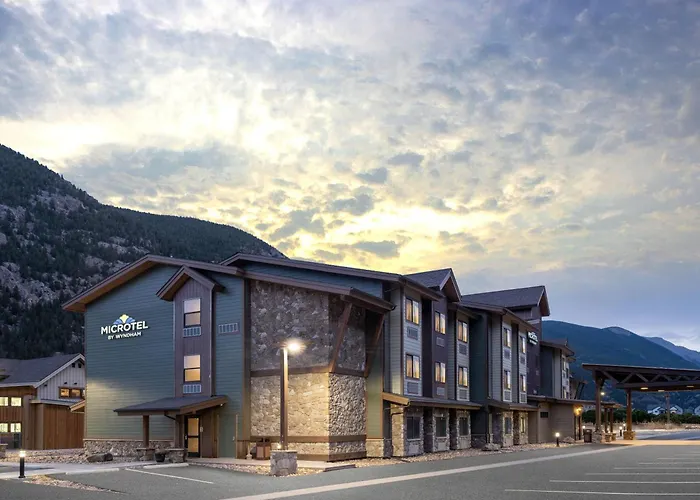 Microtel Inn & Suites By Wyndham Georgetown Lake