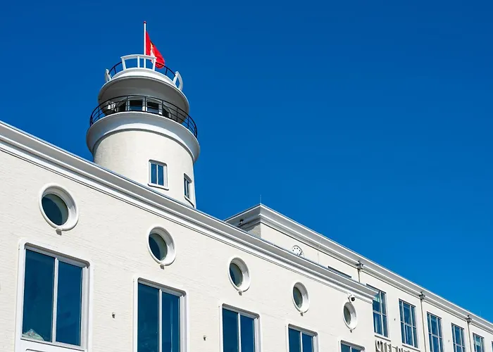 De Zeevaartschool