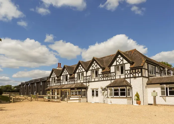 South Lawn Hotel