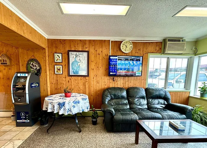 Silver Crest Lodge