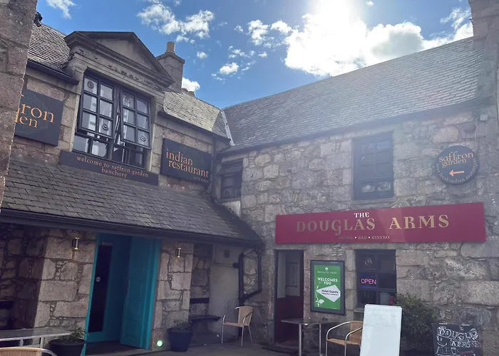 Douglas Arms