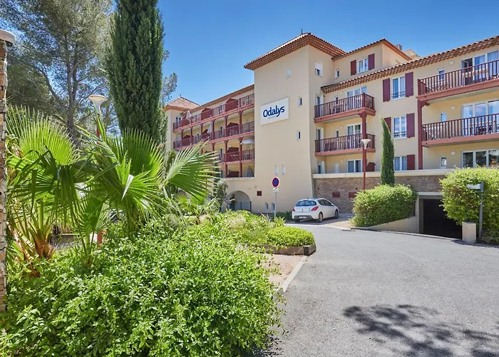 Odalys Résidence et Spa Les Canissons Cavalaire-sur-Mer