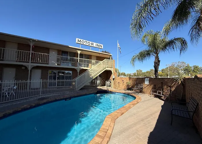 Darling Junction Motor Inn