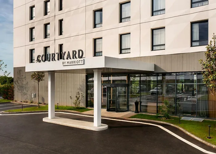 Courtyard By Marriott Lyon Eurexpo Stadium