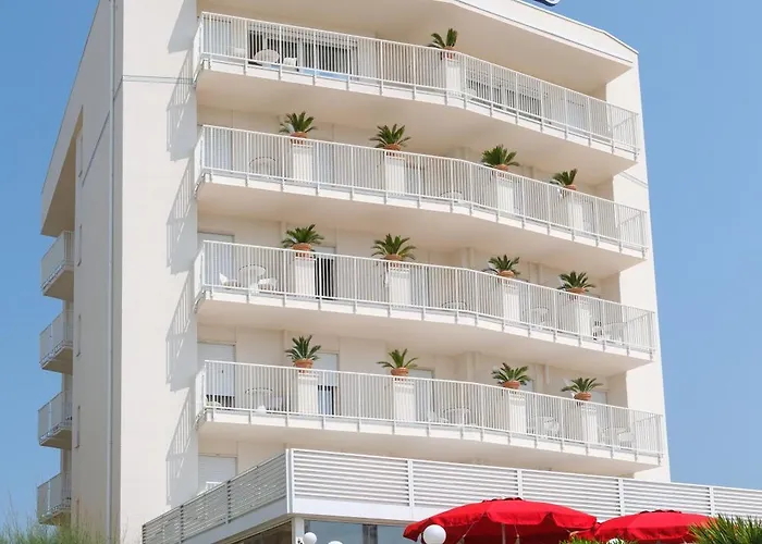 Hotel Montecarlo