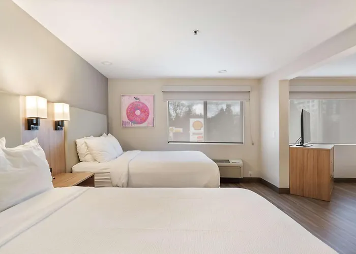 Best Western & Suites