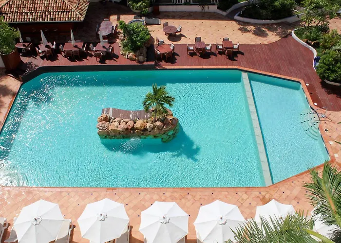 Sapphire Beach Club Resort