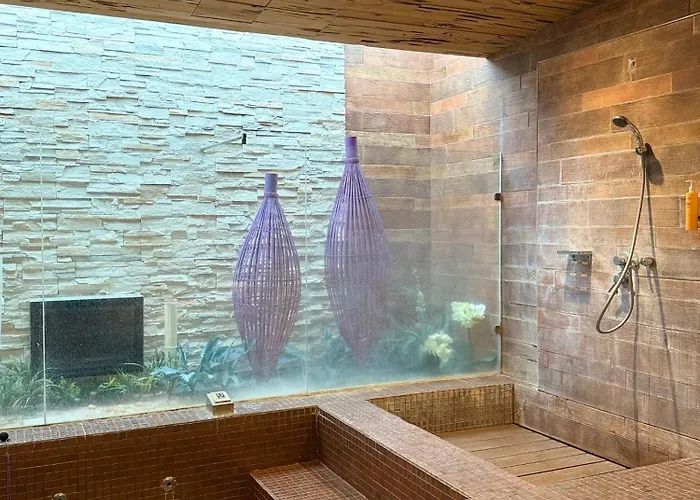 Her Home Spa Motel Douliu