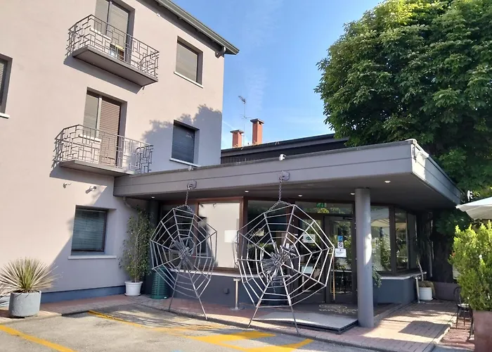 Hg Hotel Due Ragni