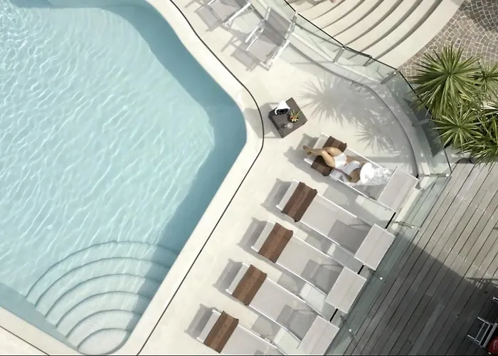 Acapulco Hotel