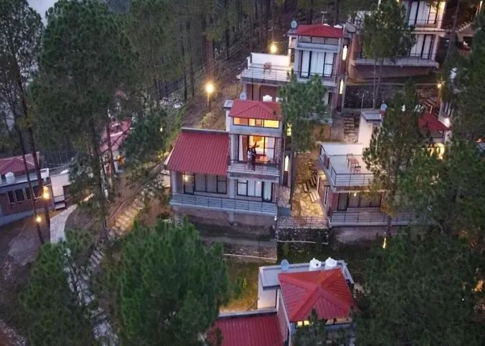 Blusalzz Escapade Resort Lansdowne