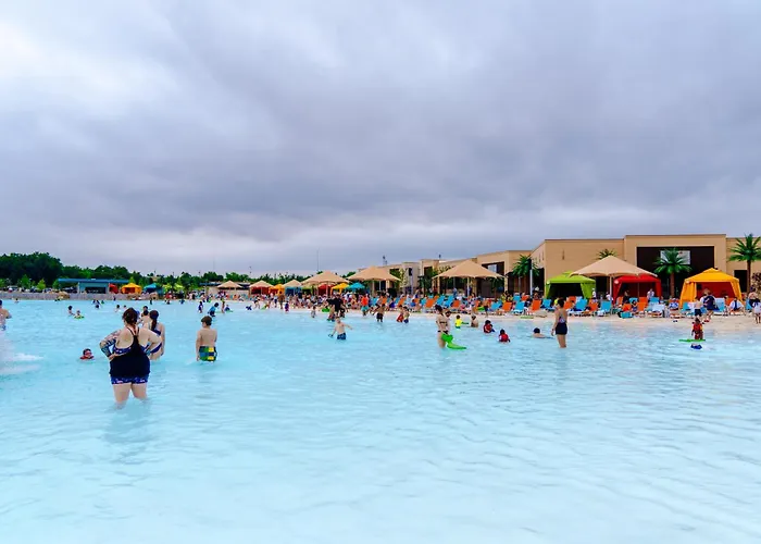 Okana Resort And Indoor Waterpark