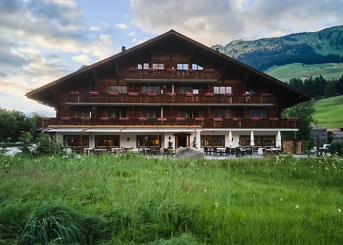 Hotel Alpenland Gstaad