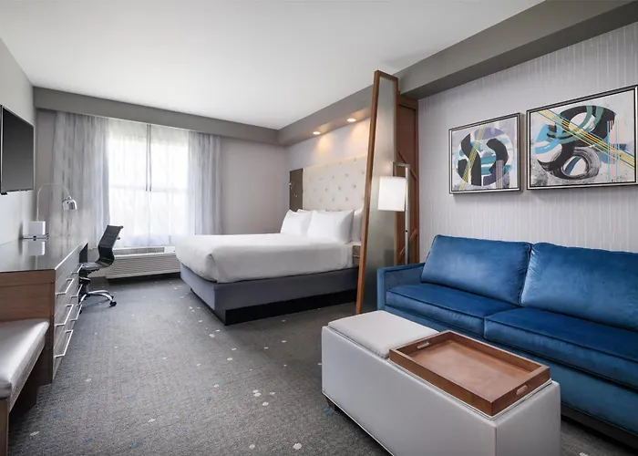 Best Western Premier At Fisher'S Landing