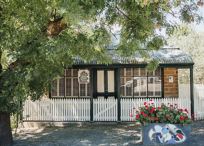 Wild Olive Cottage Clare Valley