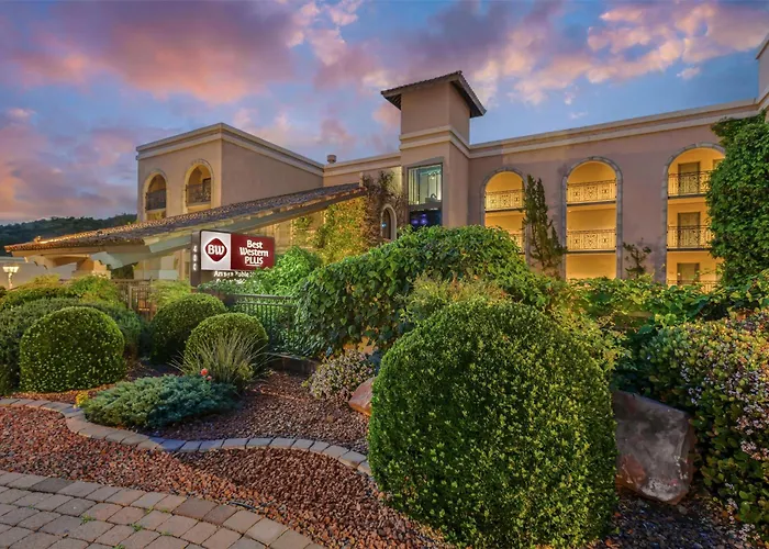 Best Western Plus Arroyo Roble & Creekside Villas