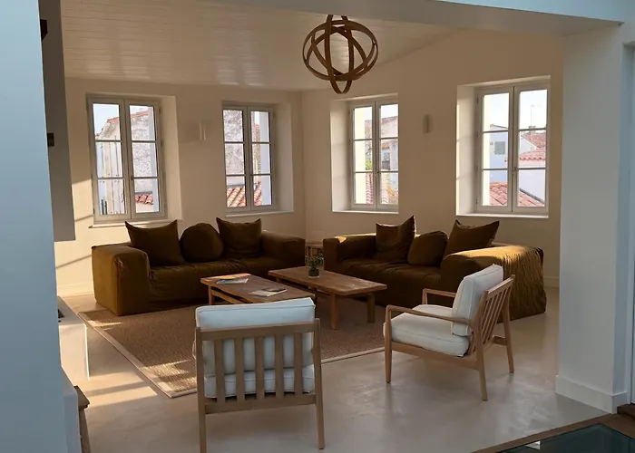 Chambre D'Hotes Hote Des Portes Ile De Re