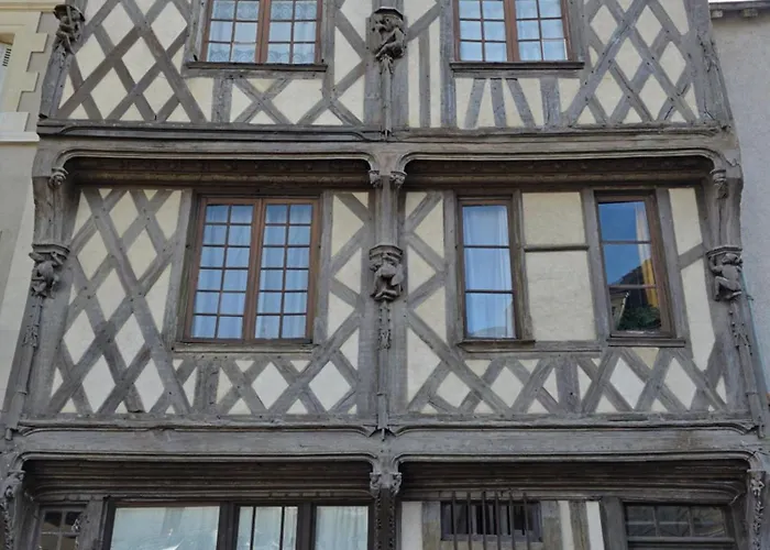 Maison des Acrobates
