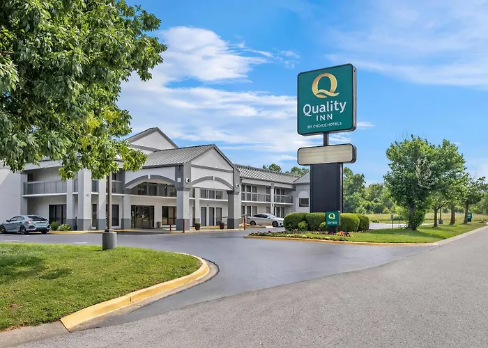 Quality Inn Oak Grove Fort Campbell