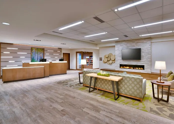 Fairfield Inn & Suites By Marriott Denver West/Federal Center