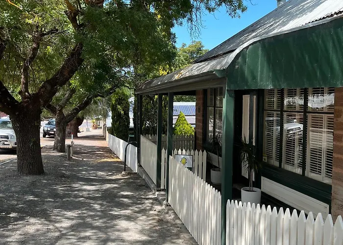Wild Olive Cottage Clare Valley