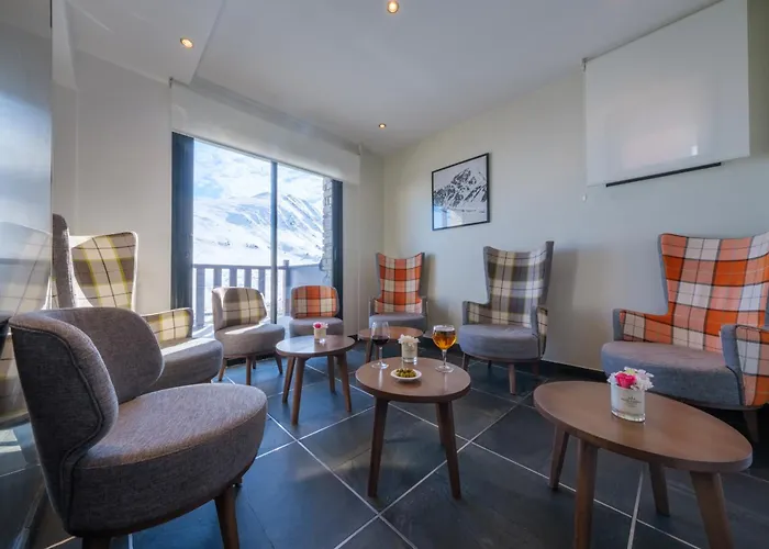 Hotel Caribou