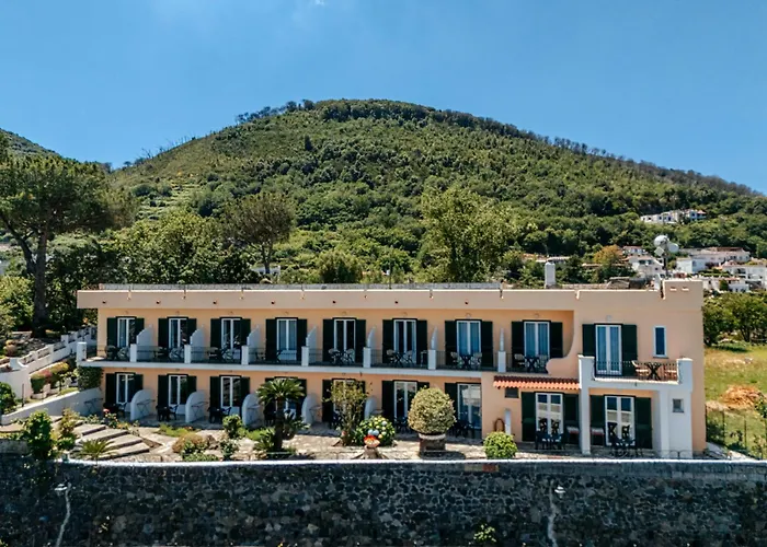 Hotel Villa Ireos