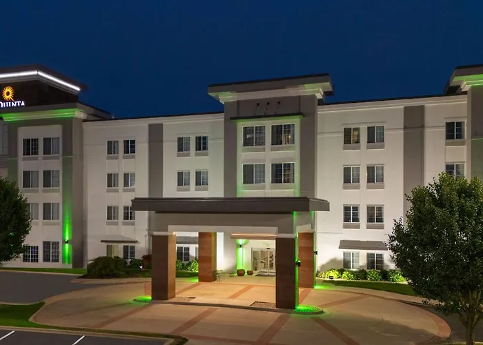 La Quinta By Wyndham Columbus - Edinburgh