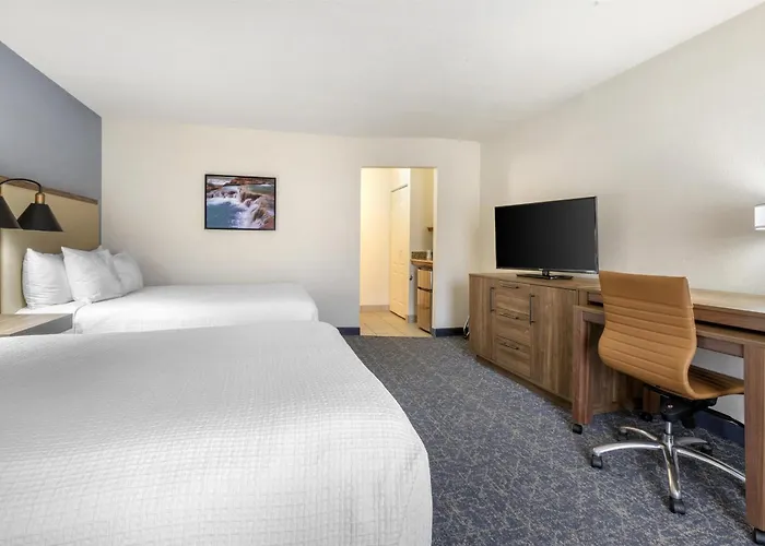 Best Western Plus A Wayfarer'S Inn & Suites Kingman