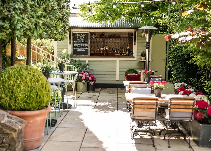Wheatsheaf Inn