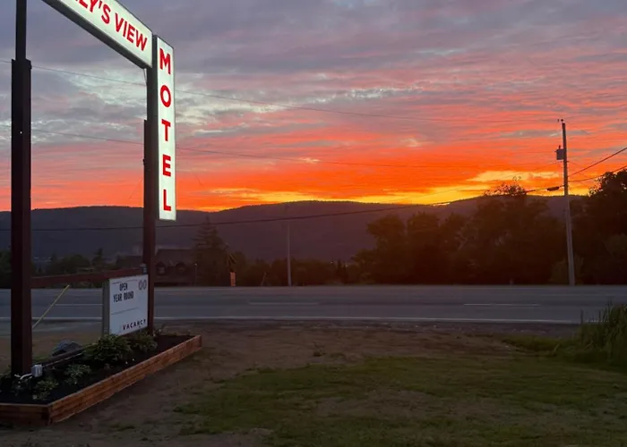 Kelly'S View Motel