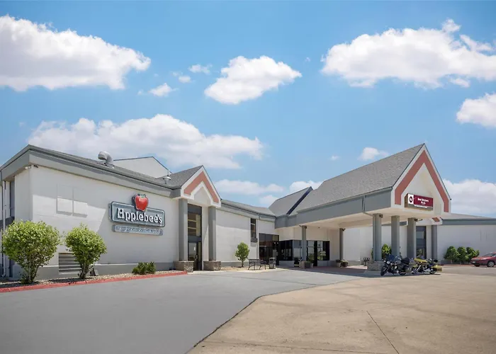 Best Western Plus York Hotel And Conference Center