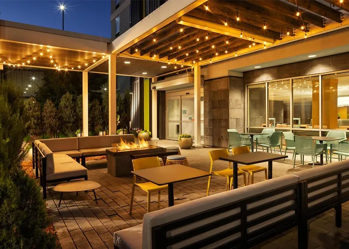 Home2 Suites By Hilton Minneapolis