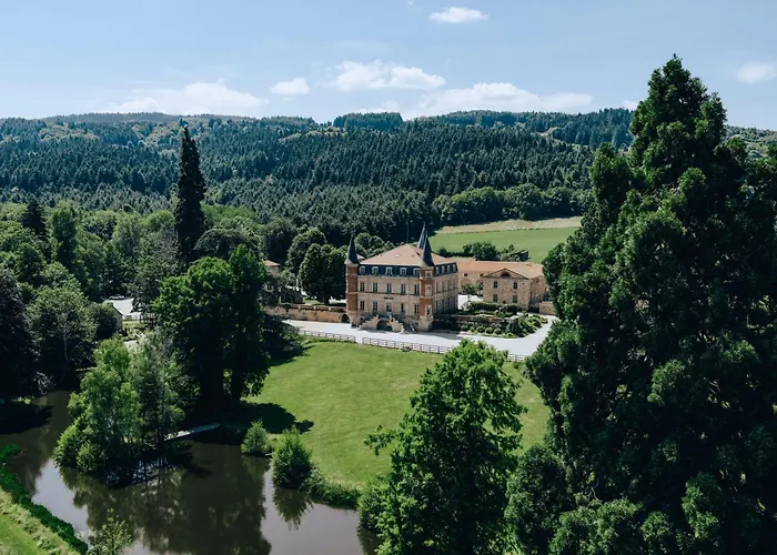 Domaine et Château de Valinches