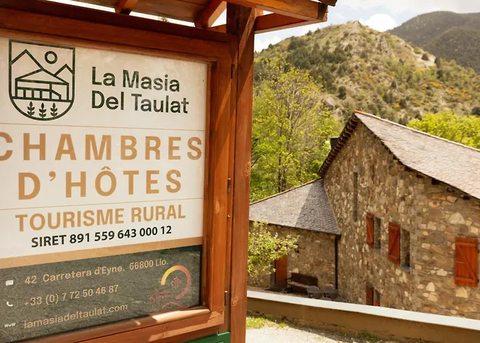 La Masia Del Taulat Chambres d´Hôtes Llo