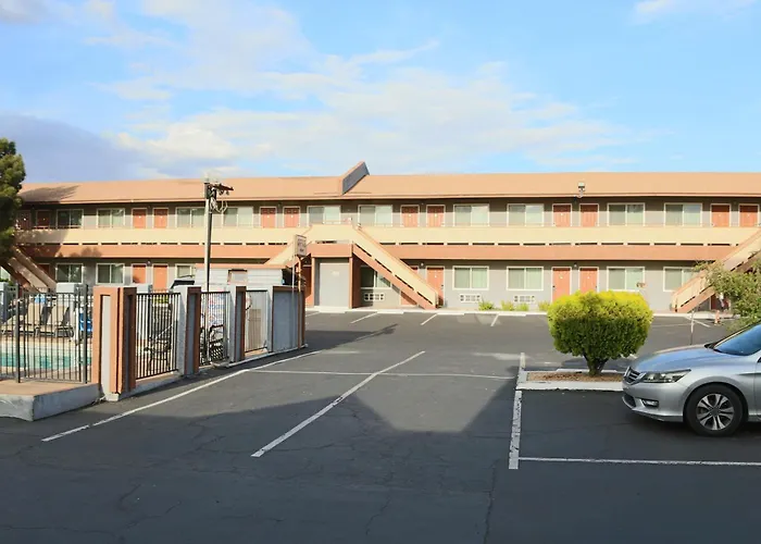 Budget Inn On Historic Route 66, Barstow