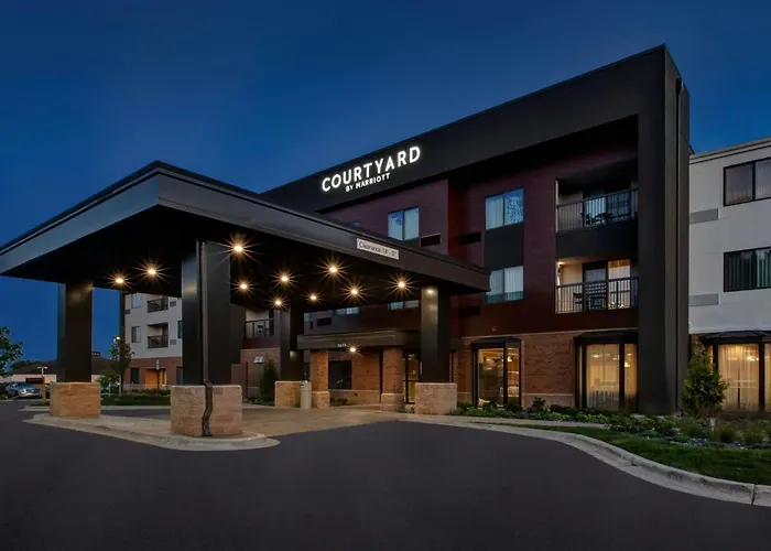 Courtyard By Marriott Traverse City