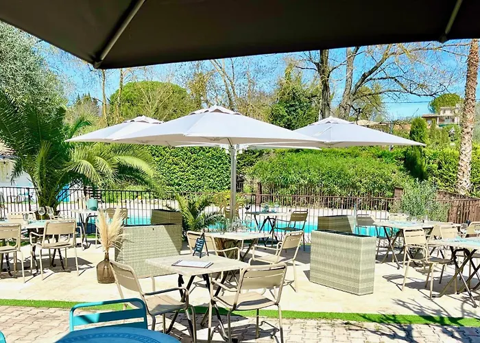 Hotel Logis La Bastide des Golfs à Mouans-Sartoux
