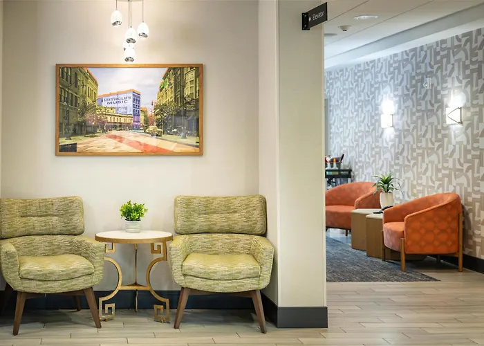 Hampton Inn And Suites La Crosse Downtown